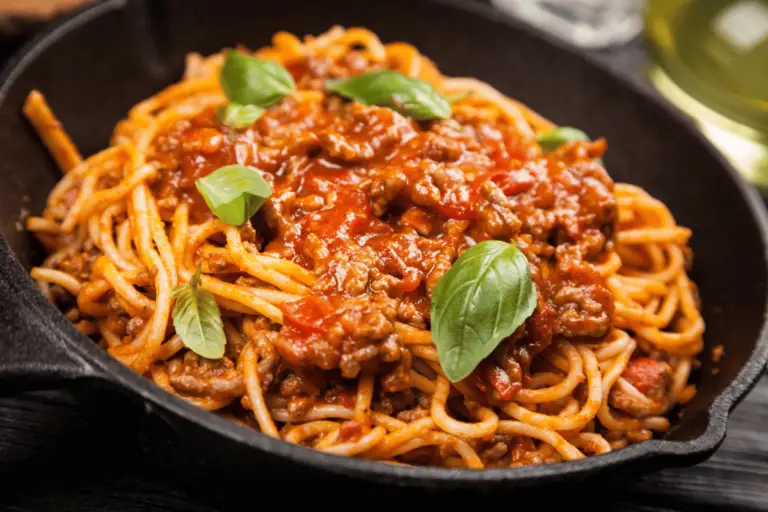 Healthy Turkey Bolognese: A Lighter Take on a Classic Italian Sauce
